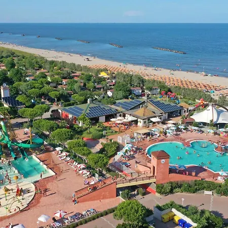 E Mare Кемпинг